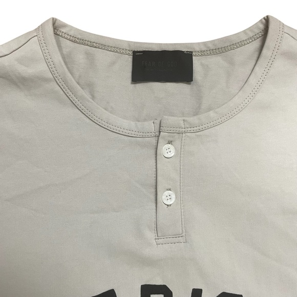 Fear Of God 7th Seventh Collection Henley Short Sleeve Tee Men’s Large Beige EUC - Picture 4 of 11